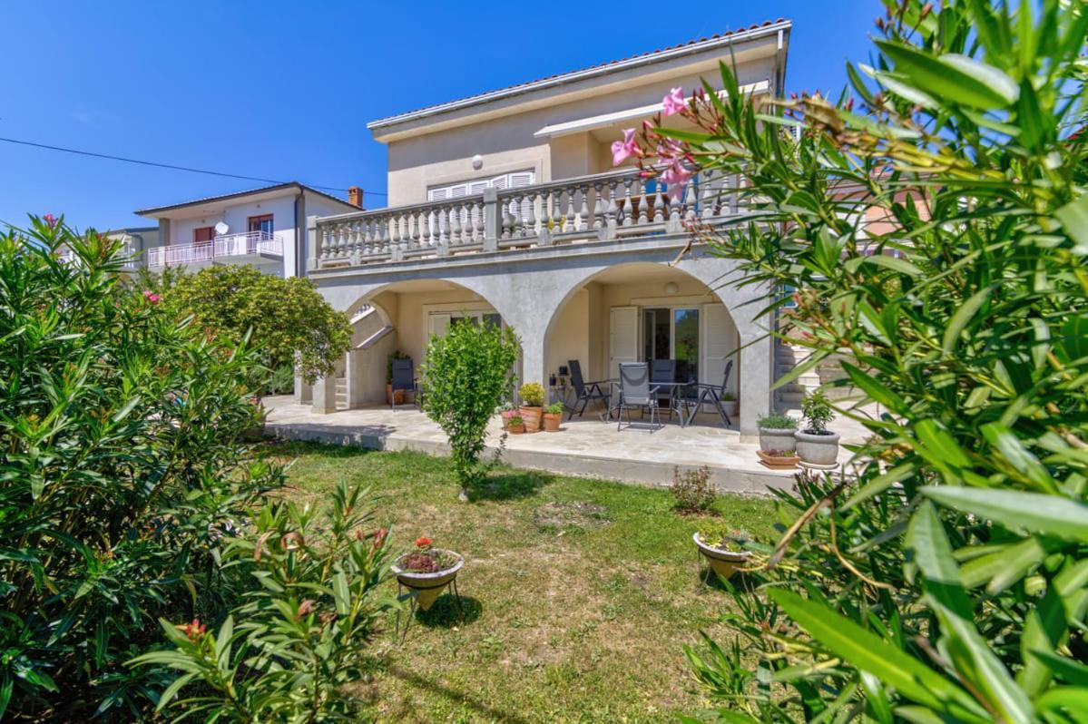 Apartmán Nv Sun 23 By Aneo Travel Novi Vinodolski Exteriér fotografie